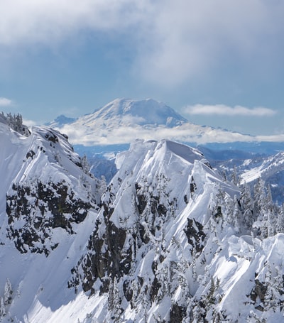 雪山景观照片